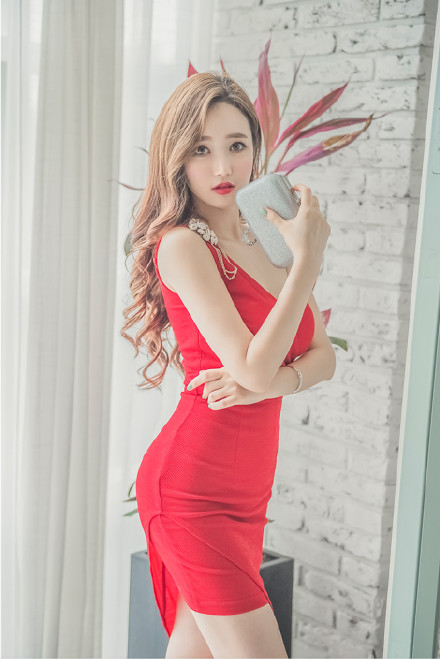 客服接听预约电话